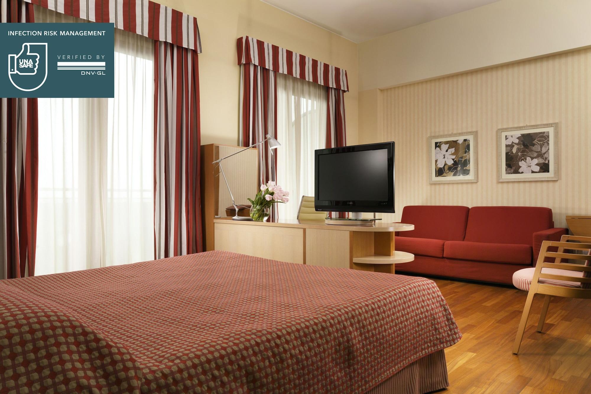 Unaway Hotel & Residence Quark Due Milano Екстериор снимка