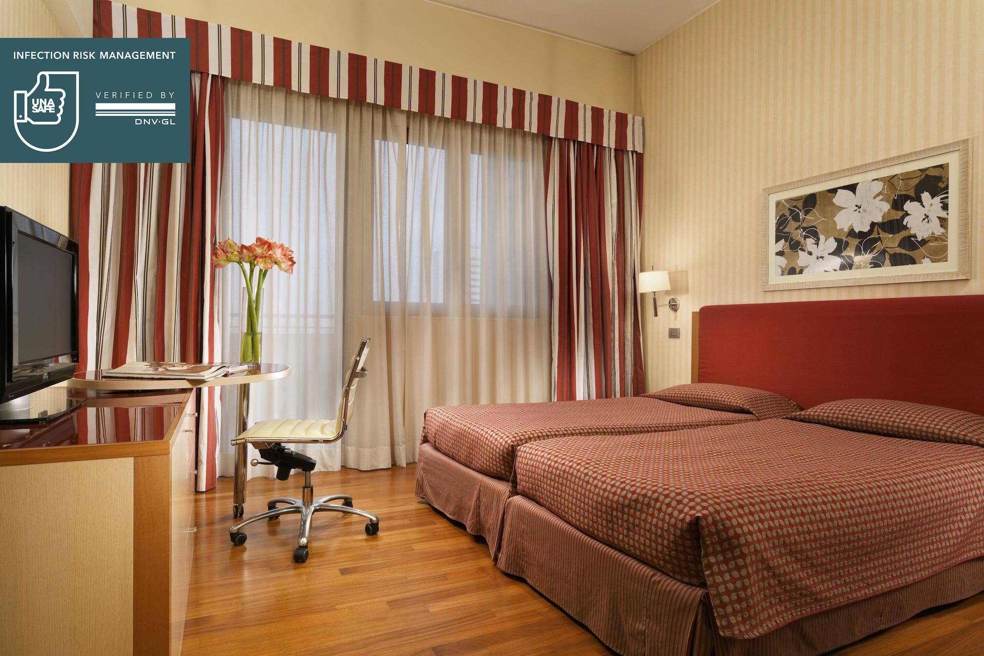 Unaway Hotel & Residence Quark Due Milano Екстериор снимка