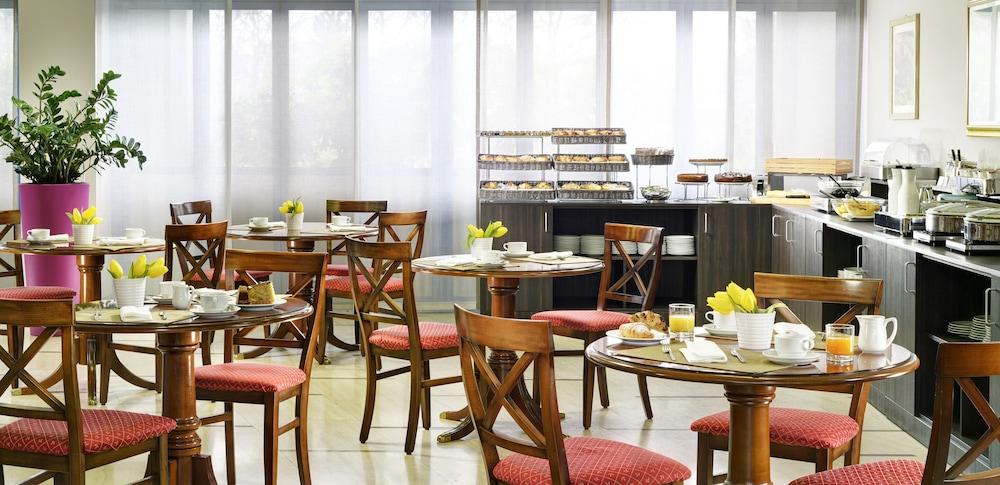 Unaway Hotel & Residence Quark Due Milano Екстериор снимка