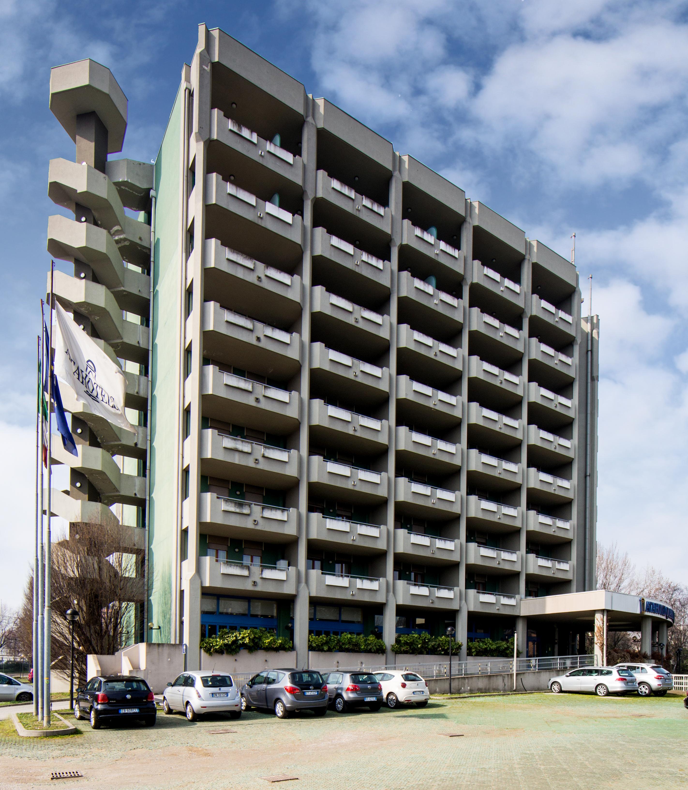 Unaway Hotel & Residence Quark Due Milano Екстериор снимка